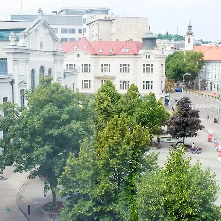 アパート Iren ブラチスラヴァ